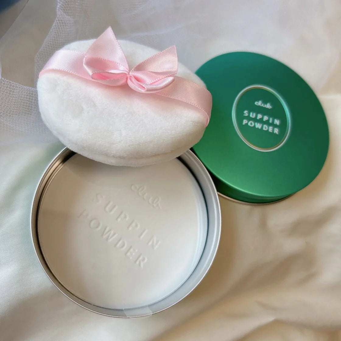 Club Suppin Powder Makeup Foundation White Floral Bouquet 26g