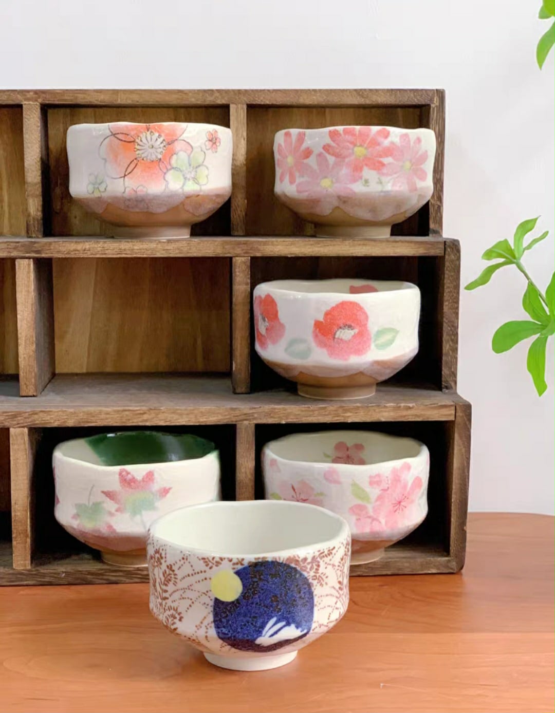 Hatsuichi Small Mino ware Bowl Moon And Rabbit