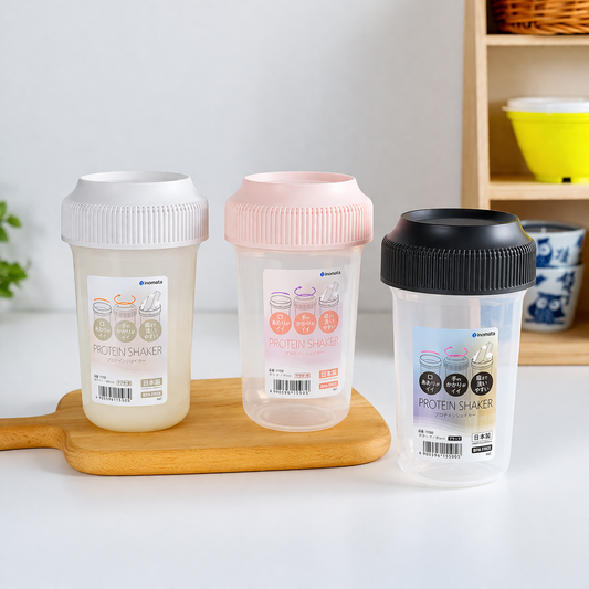 Inomata Protein Shaker Bottle – Made in Japan, Leak-Resistant Lid, 3 Colours